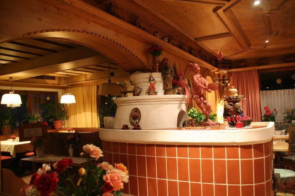 Krinserhof Easy-Rooms ゼーフェルト・イン・チロル エクステリア 写真